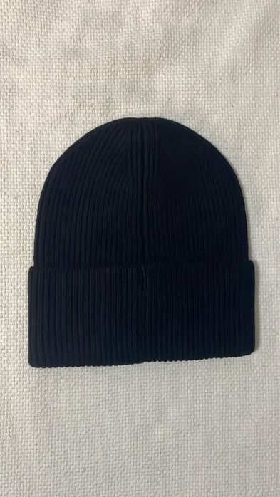 Prada Gorro Preto