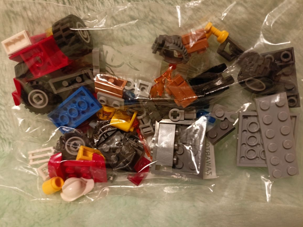 Klocki LEGO City 60105 Strażacki quad