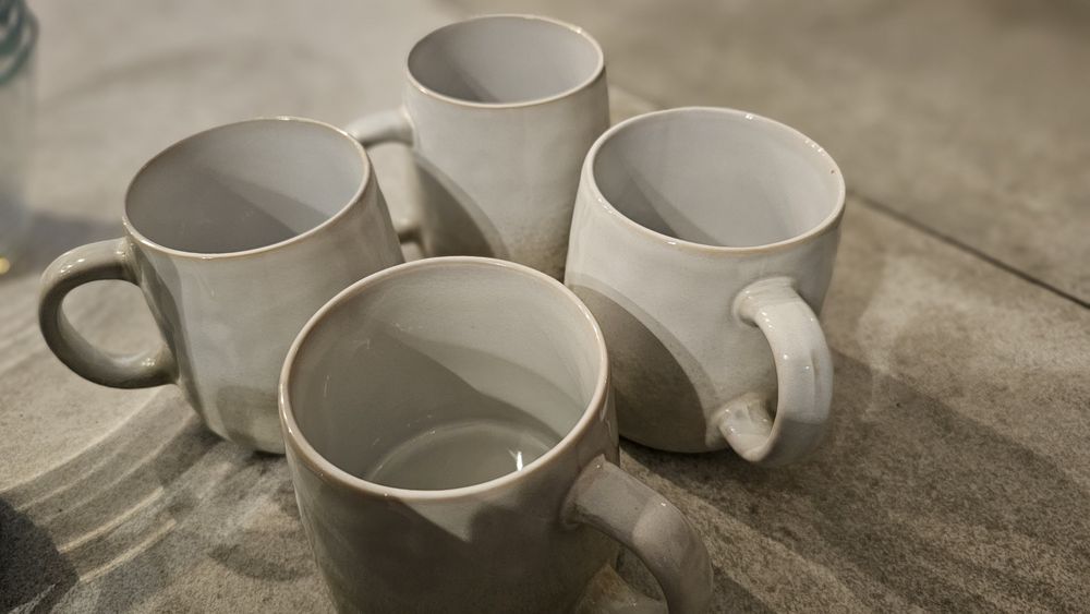 Sprzedam zestaw kubków i szklanek