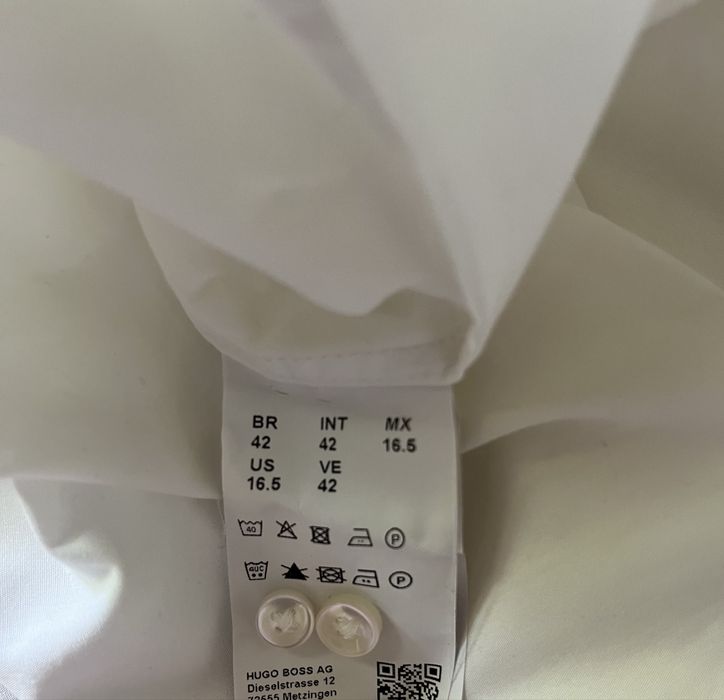 Camisa branca da Boss