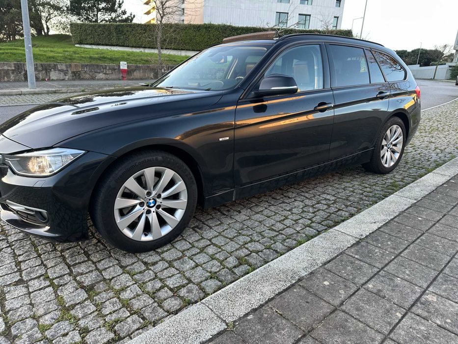 BMW 320d Touring Modern Line 184 CV Sport Xenon, Teto Panorami GPS Pro