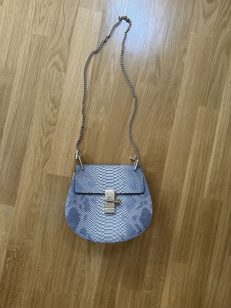 Torebka celine w wężowym wzorze