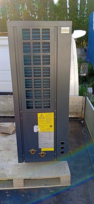Pompa ciepła powietrze - woda KROMMLER Evi 10kW