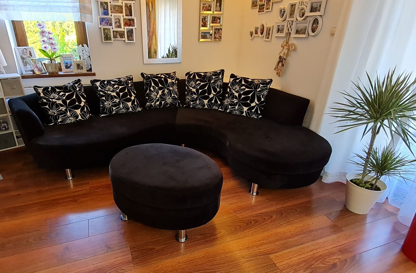 Sofa narożnik czarno-biała