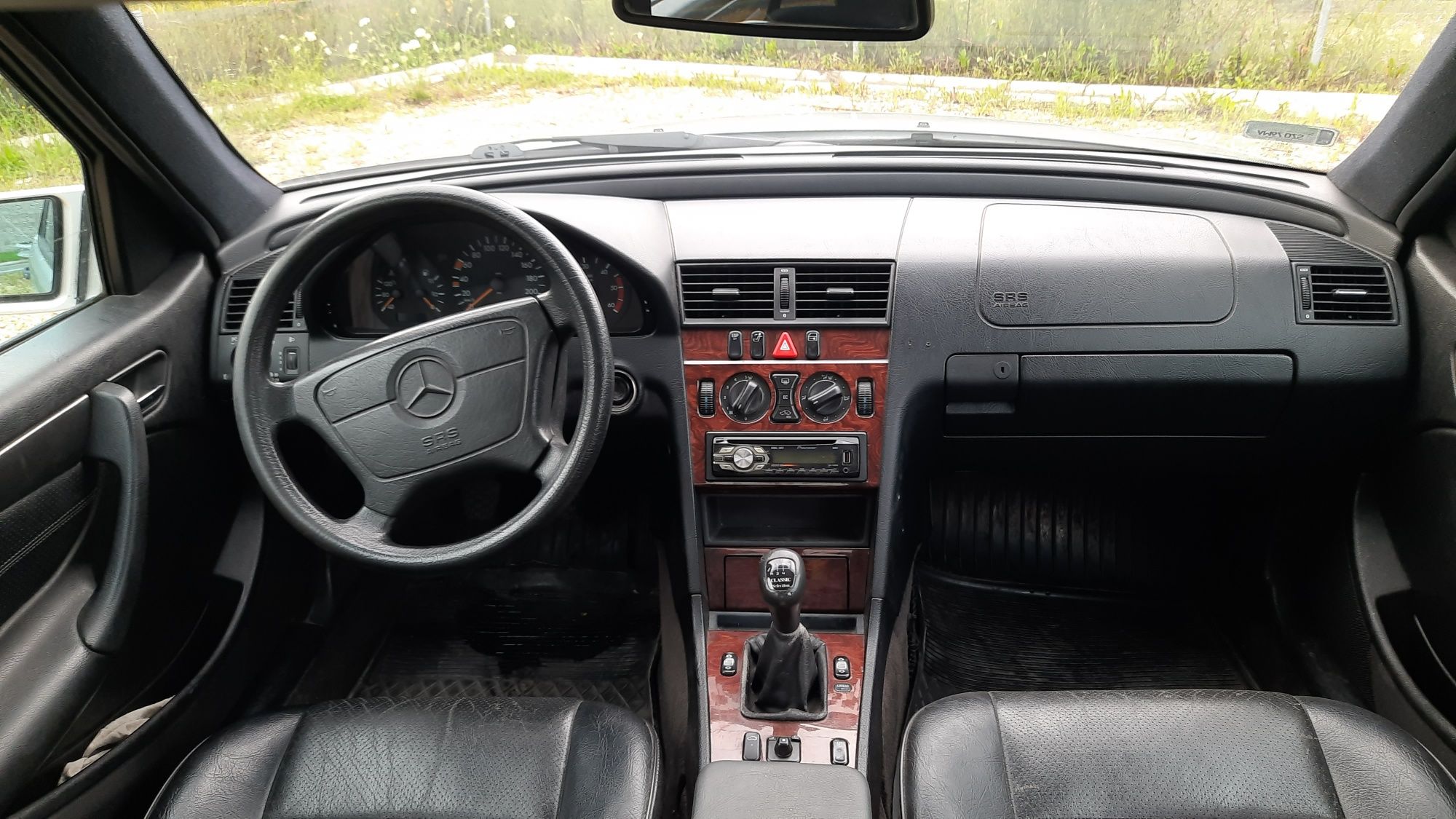 W202 C klasa 2.2cdi , skóra, ESP, nowy przegląd