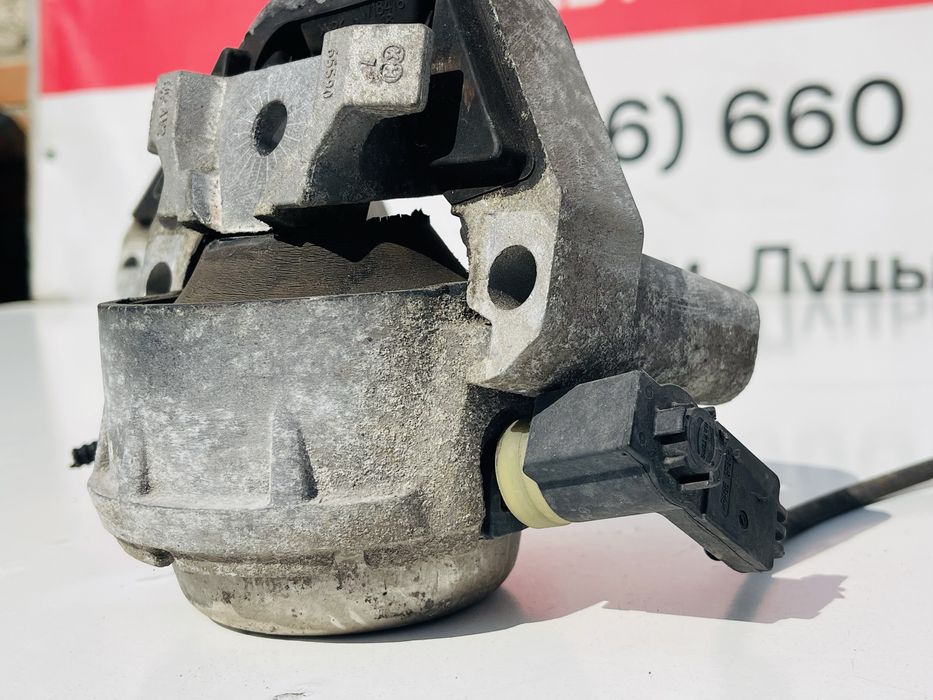 Подушка Двигуна Audi A6 C7 3.0 Audi A6 C7 Розборка Шрот Ауді А6 С7