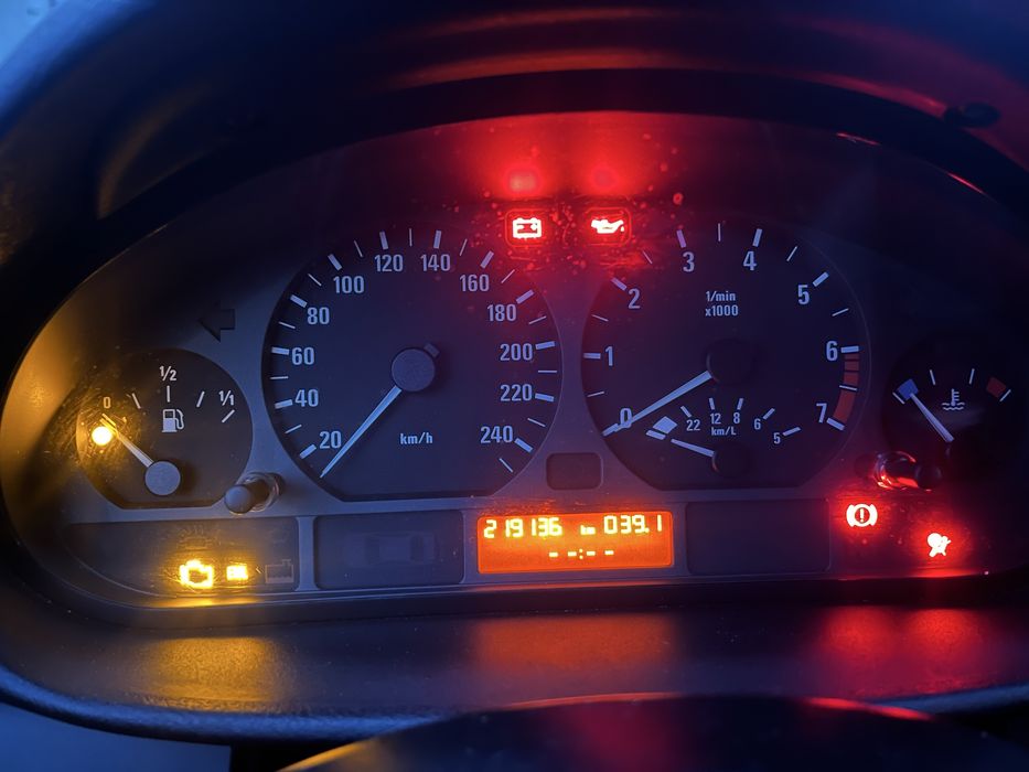 Продам BMW 3 E46