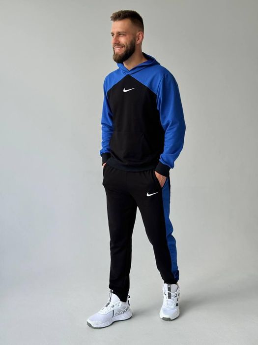 Чоловічий спортивний костюм Nike зі  вставками різні кольори 46-54 р.
