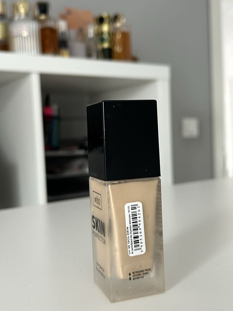 Podkład wibo skin perfector longwear fluid do twarzy 05 w golden