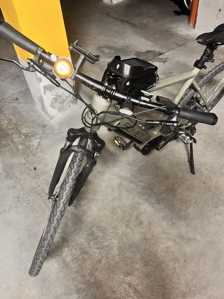 Rower crossowy elektryczny Romet Orkan 1 M MM - zielony-czarny