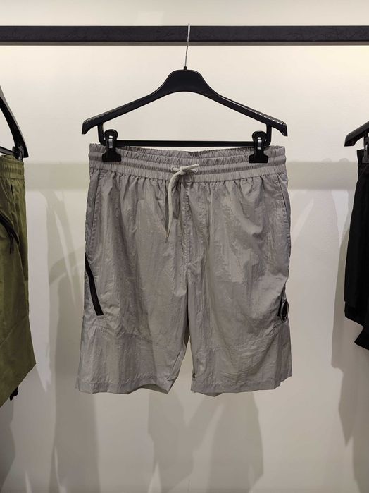 Шорти C.P. COMPANY Chrome Lens Pocket Shorts Grey