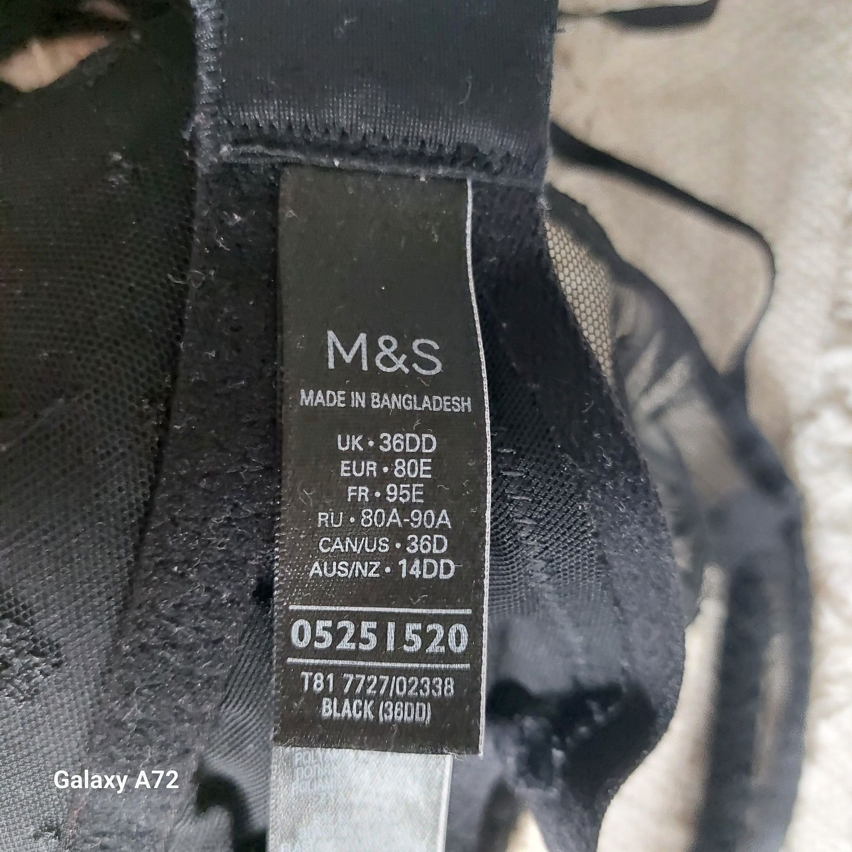 Czarny biustonosz stanik m&s