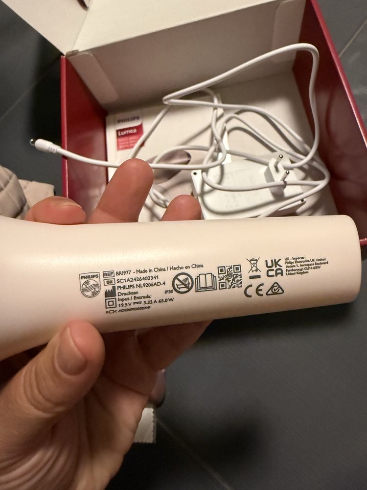 Depilator Philips Lumea 9900 IPL BRI977 nowy