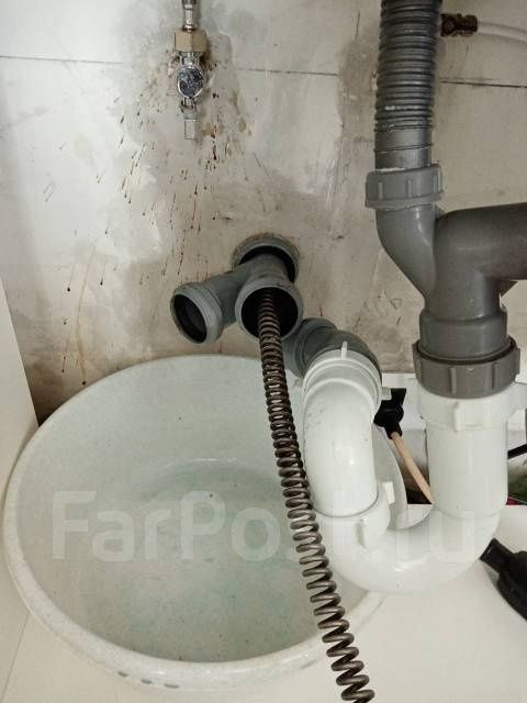 Замена батарей отопления. Чистка труб канализации