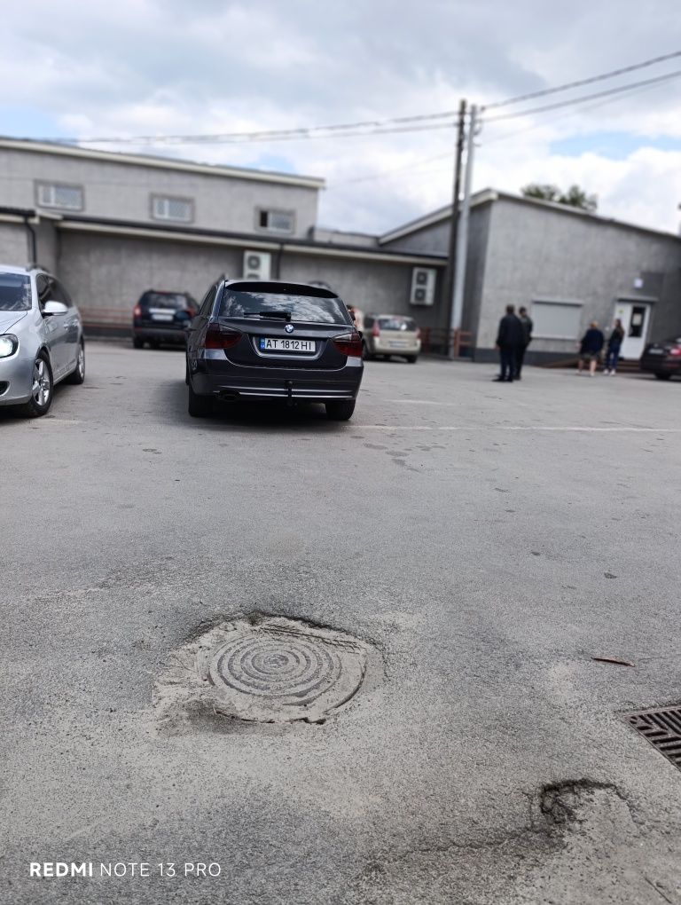 Продам бмв е91  дорест