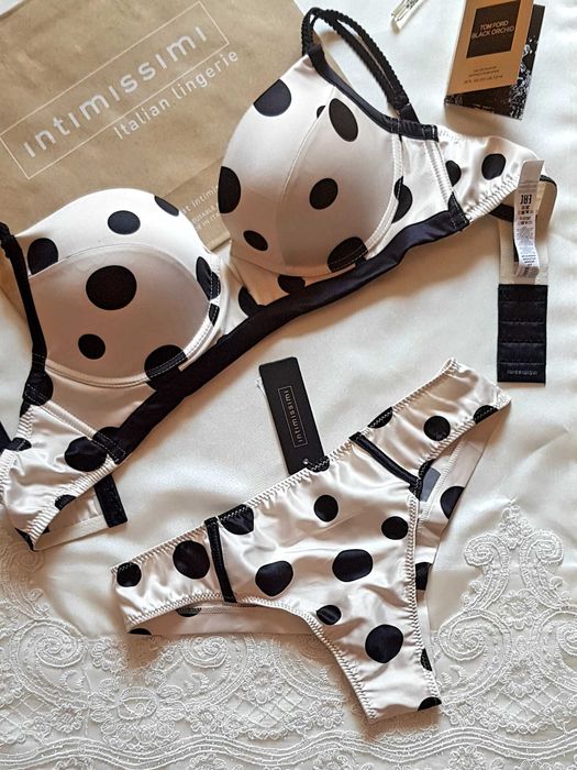 SALE !  80B Звабливий комплект INTIMISSIMI