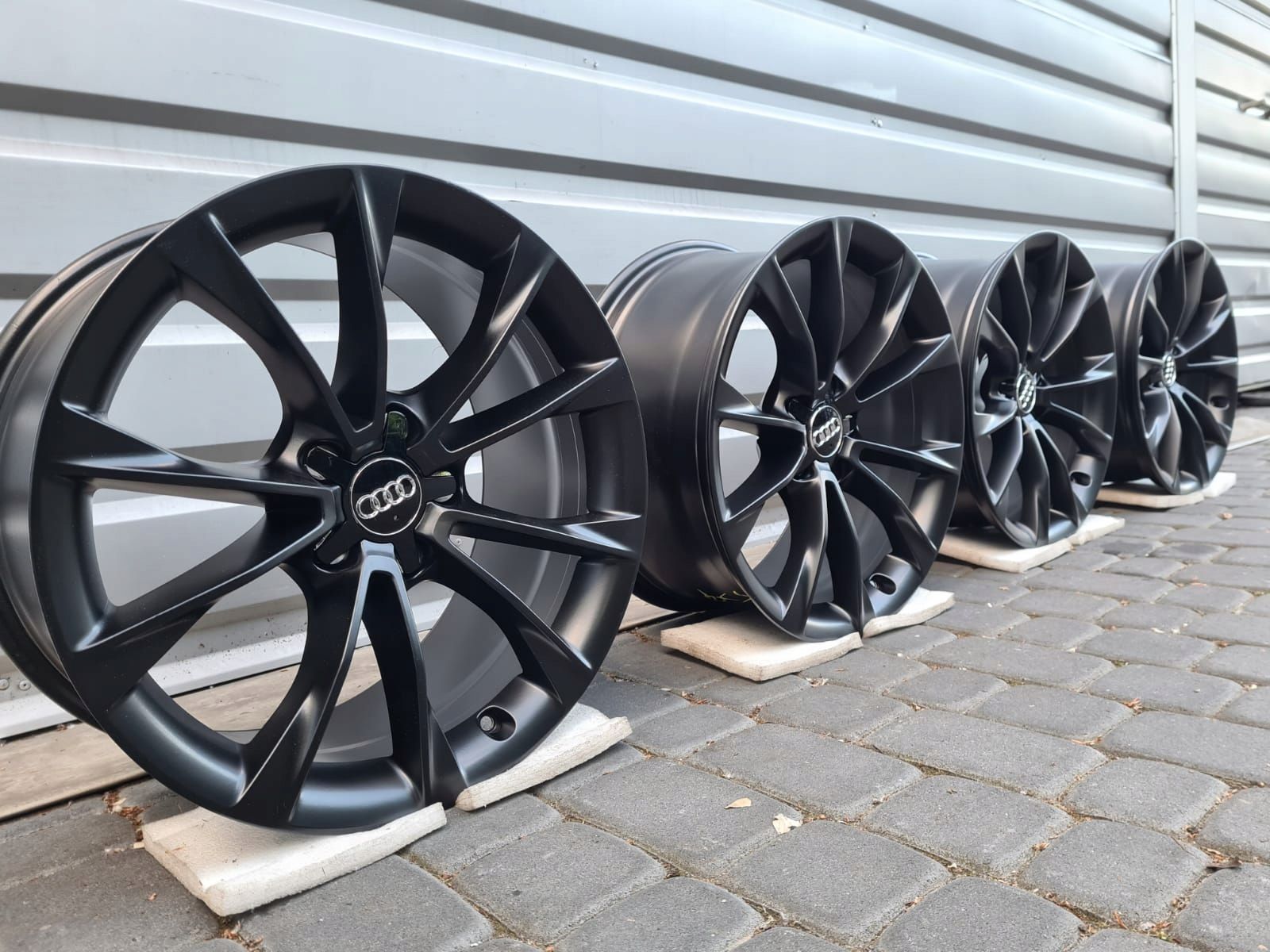 Oryginalne felgi Audi 18” A4 A5 A6 A7 A8 Q3 Q5 Q7