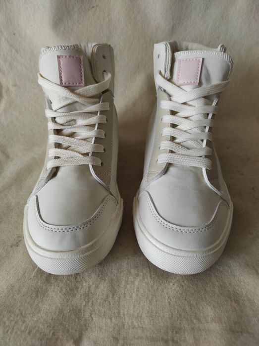 Sneakersy damskie białe za kostkę Primark nr 36