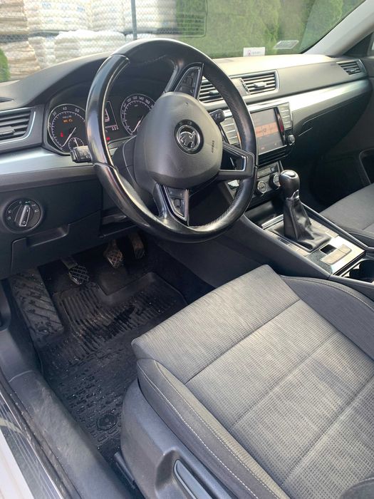 Skoda Superb Skoda Superb 1.8