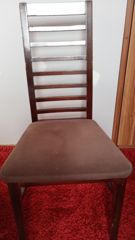 6 Krzeseł drewnianych brązowych