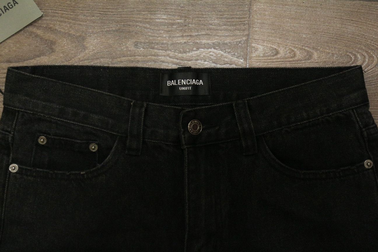 Штаны клеш Balenciaga faded washed lost tape flared denim джинсы