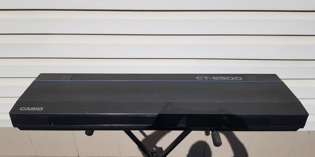 Синтезатор CASIO CT-6500, на 61 клавішу, б/у з Німеччини