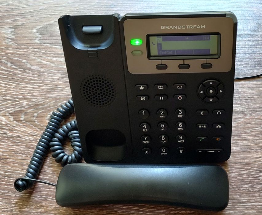 IP-телефон Grandstream GXP1610 | D-Link DPH-150S