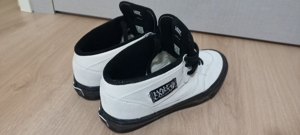Vendo tênis Vans Premium Half Cab como novos