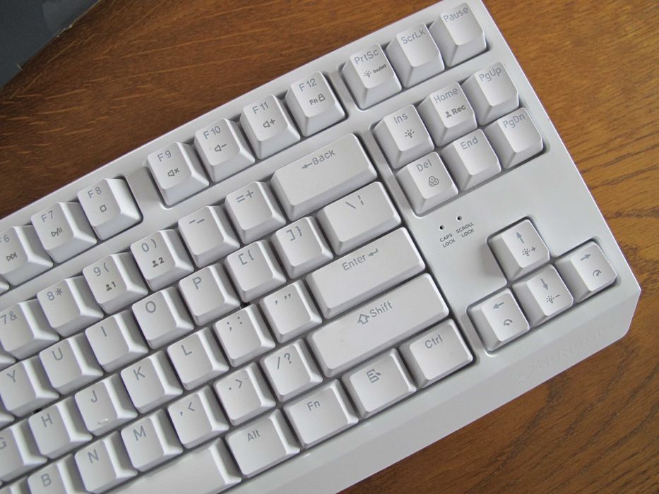 Genesis Thor 230 TKL