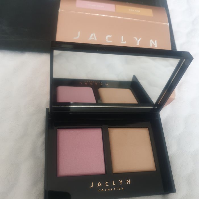 Jaclyn Hill Cosmetics bronzer+ róż