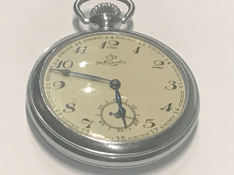 Часы Кировские карманные в идеале.Киев