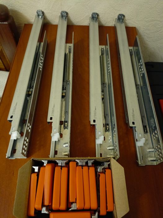 Продам фурнітуру blum!