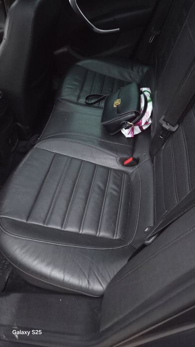 Продаю Opel Insignia