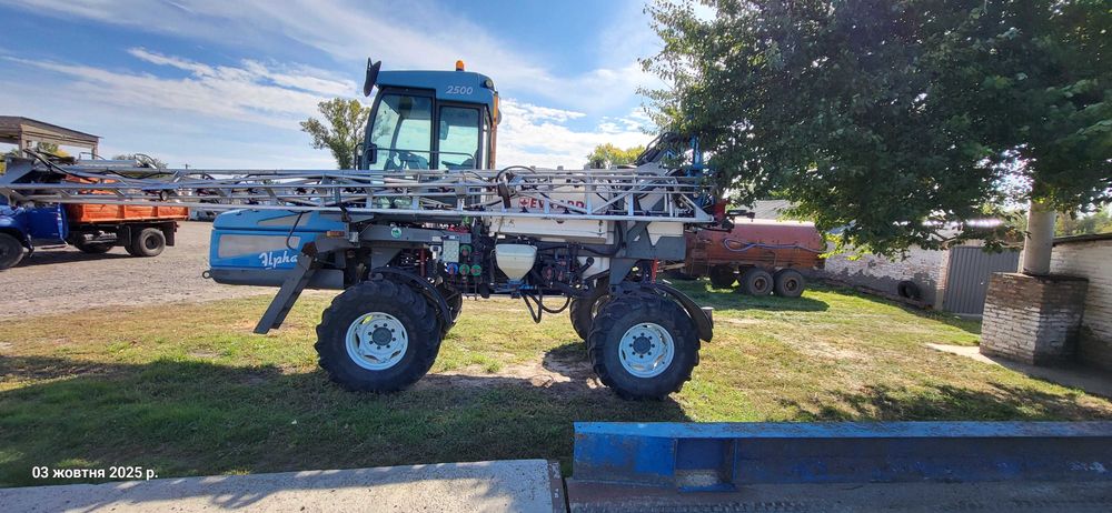 Обприскувач самохідний харді альфа 2003 р,