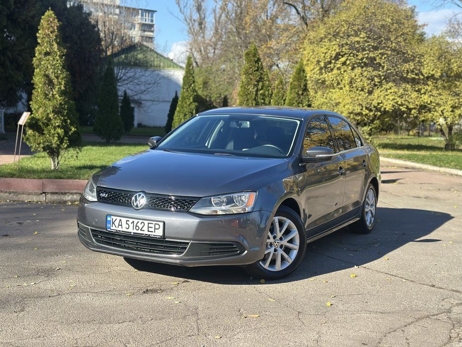 Продам Volkswagen Jetta SE