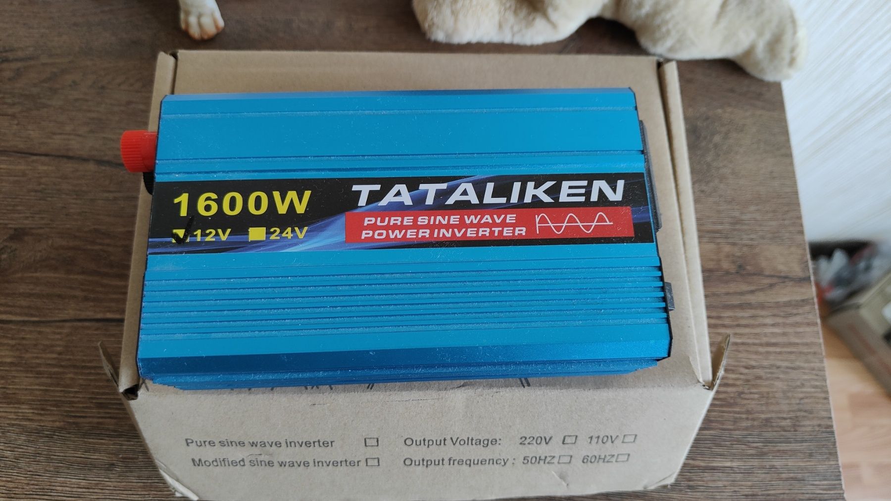 Инвертор Tataliken 12/220В 1600Вт.
