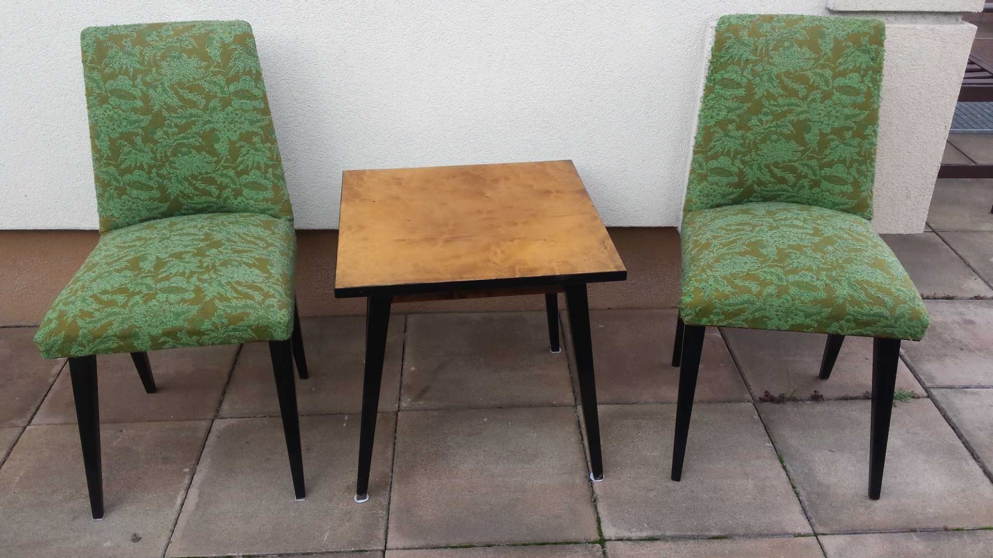 Krzesła PRL  plus stolik