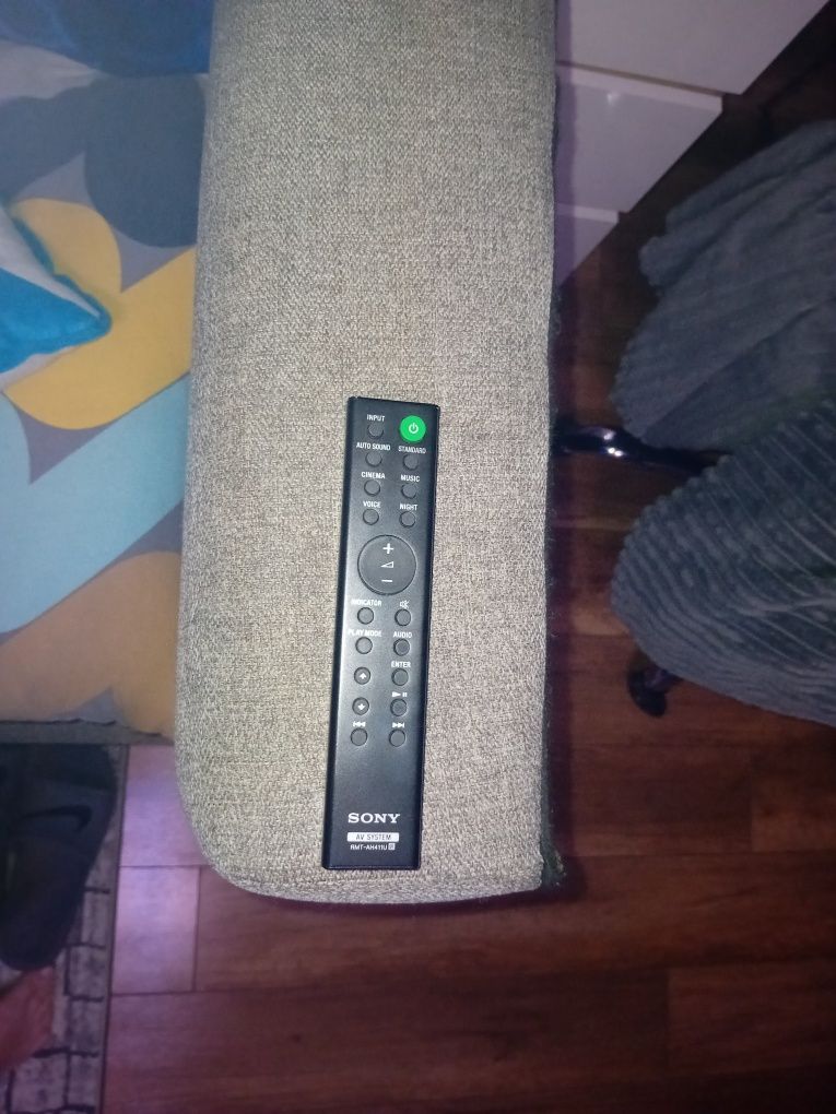 Soundbar sony ht-sf150