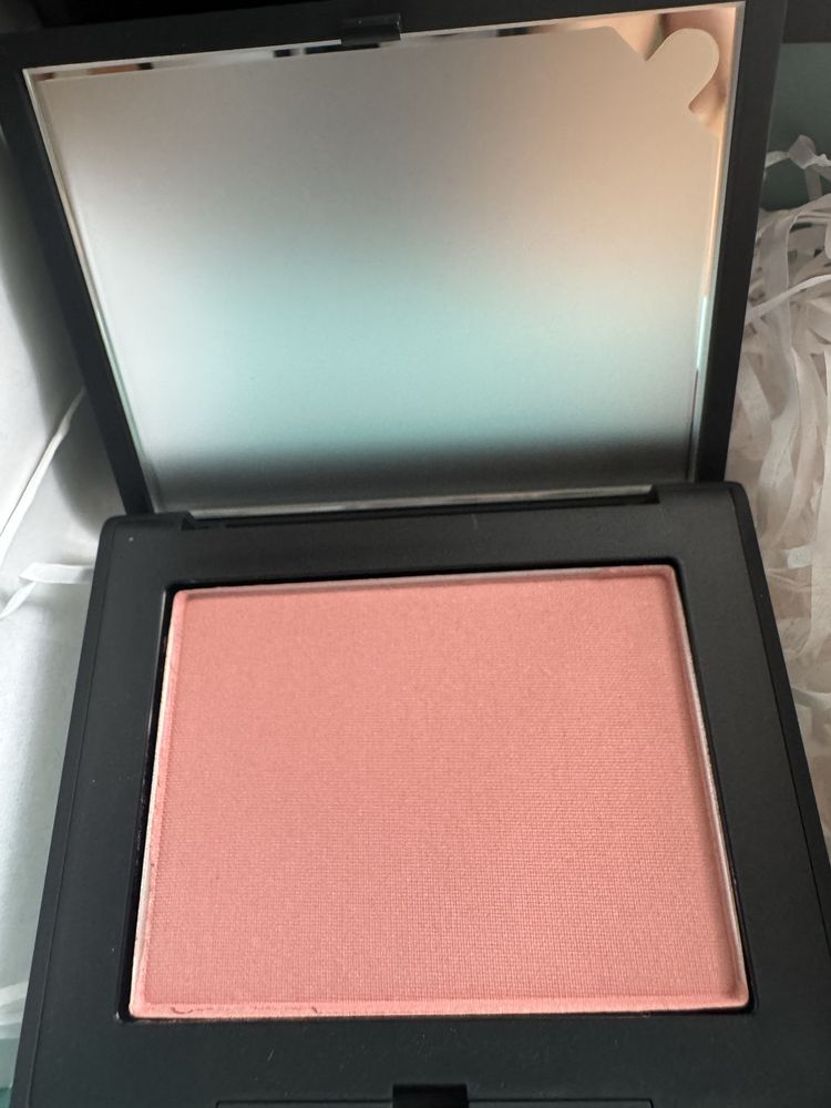 подарунковий набір Nars+shiseido+ коробка Brocard