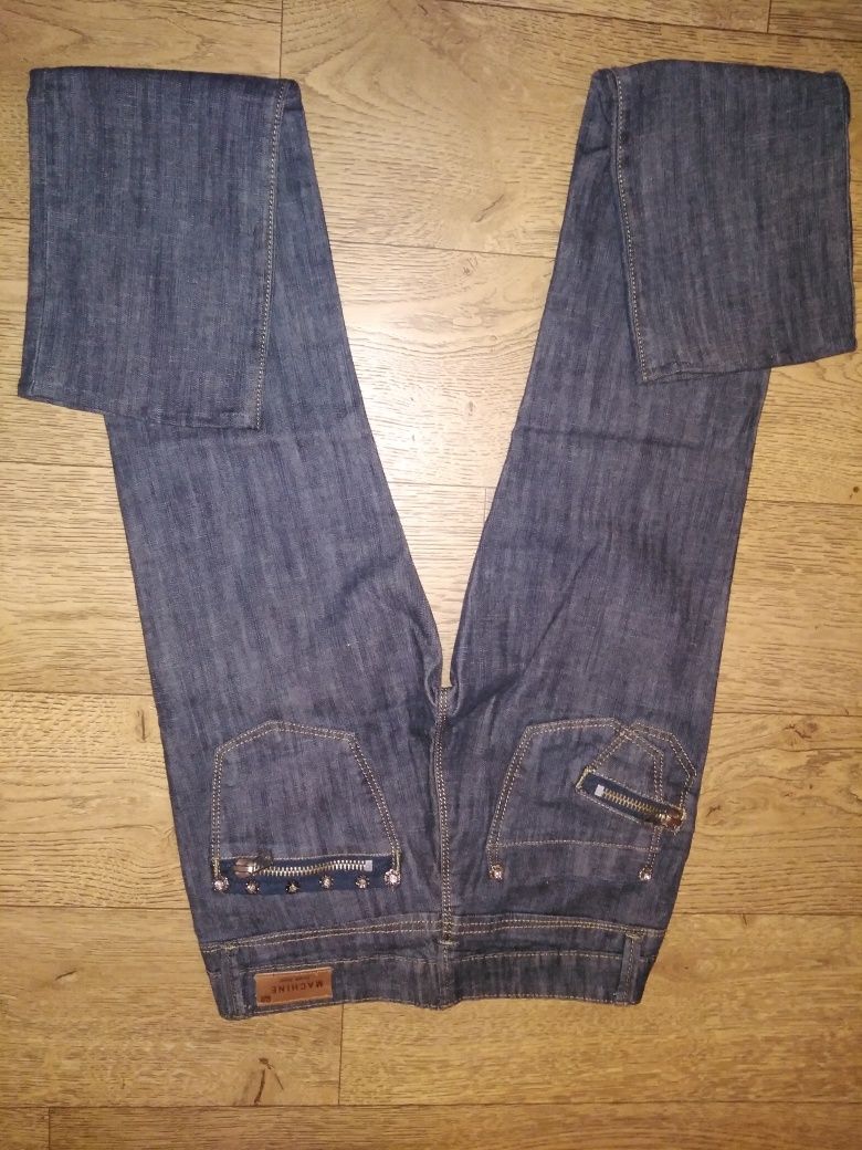Новые джинсы стрейч тянутся низкая посадка женские чорные на 26 размер