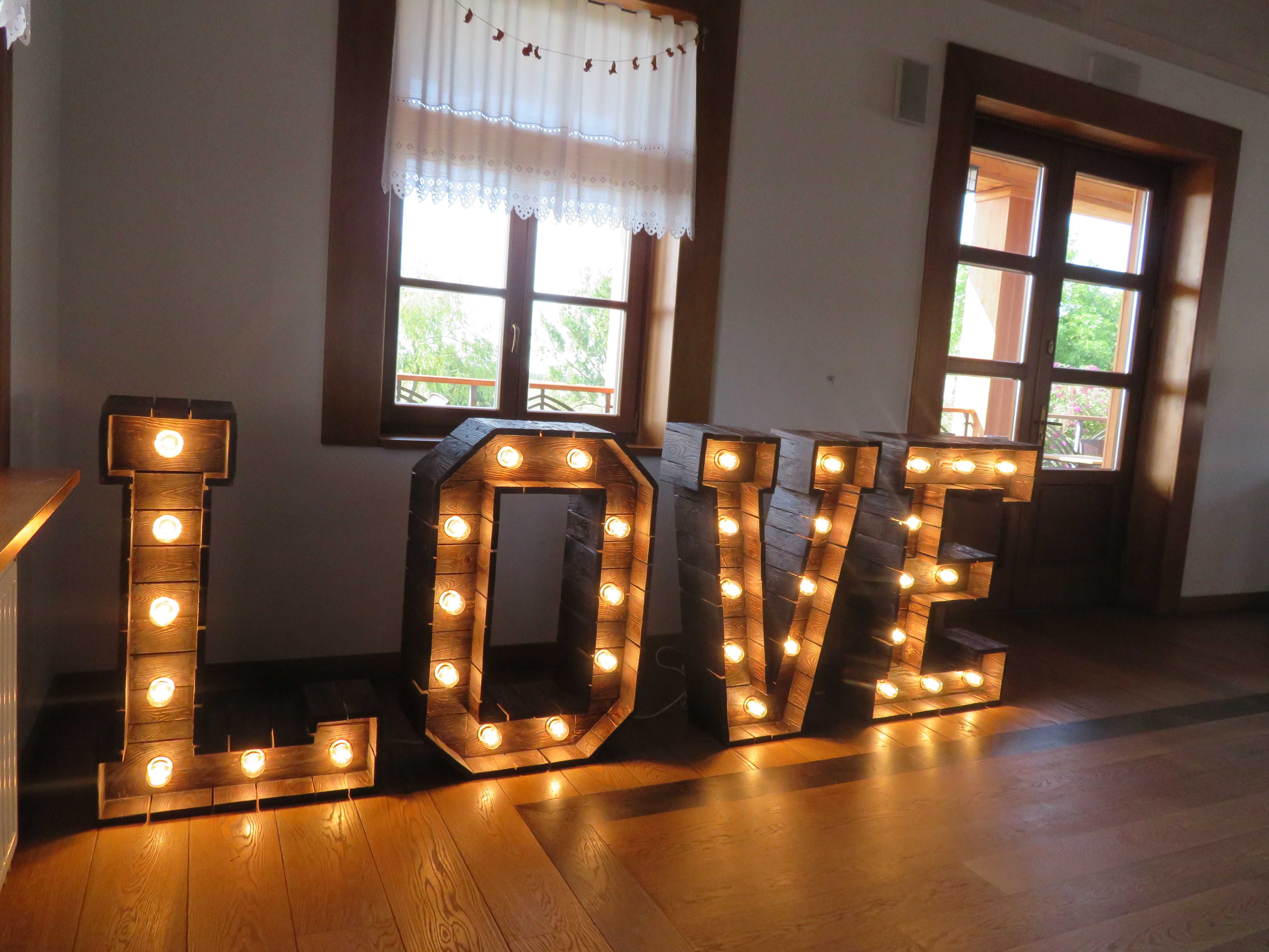 Do Sprzedania Drewniany Napis LOVE , na ślub i wesele