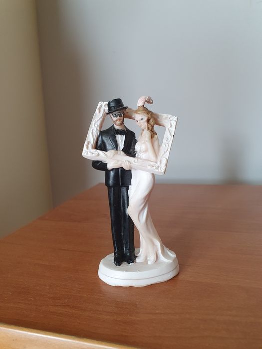 Figurka,na tort lub do postawienia, para w ramce