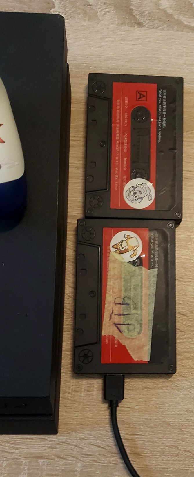 Konsola ps4 fat z softem 11.00 z grami.