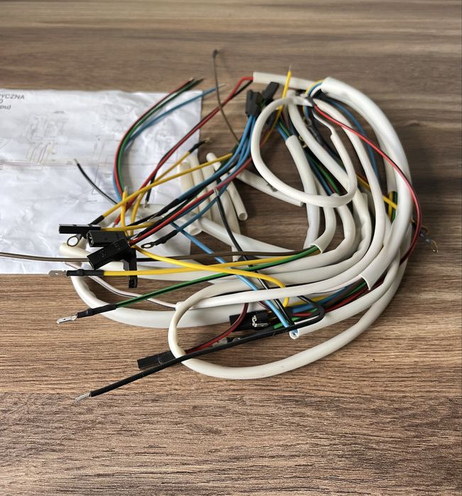 NOWA POLSKA instalacja elektryczna JUNAK M10