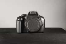 Máquina fotográfica Canon EOS 1100d
