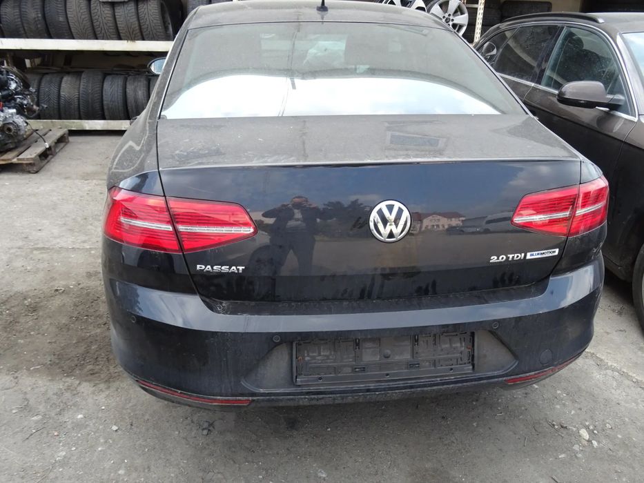 VW Passat B8 2.0 TDI CRL LC9X Sedan Auto czesci