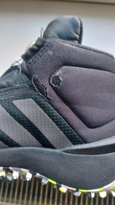 Ботінки зимові підліткові 38 (23,5)ADIDAS