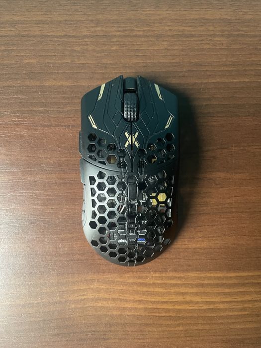 Finalmouse ULX Guardian M / Lion
