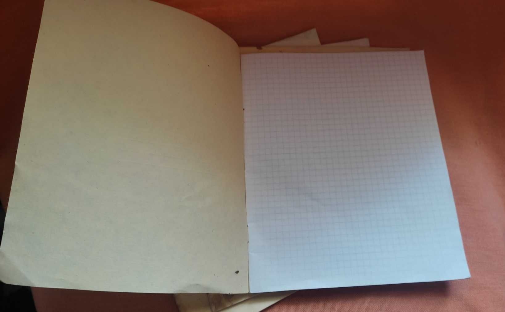 Продам зошити часів ссср одим лотом