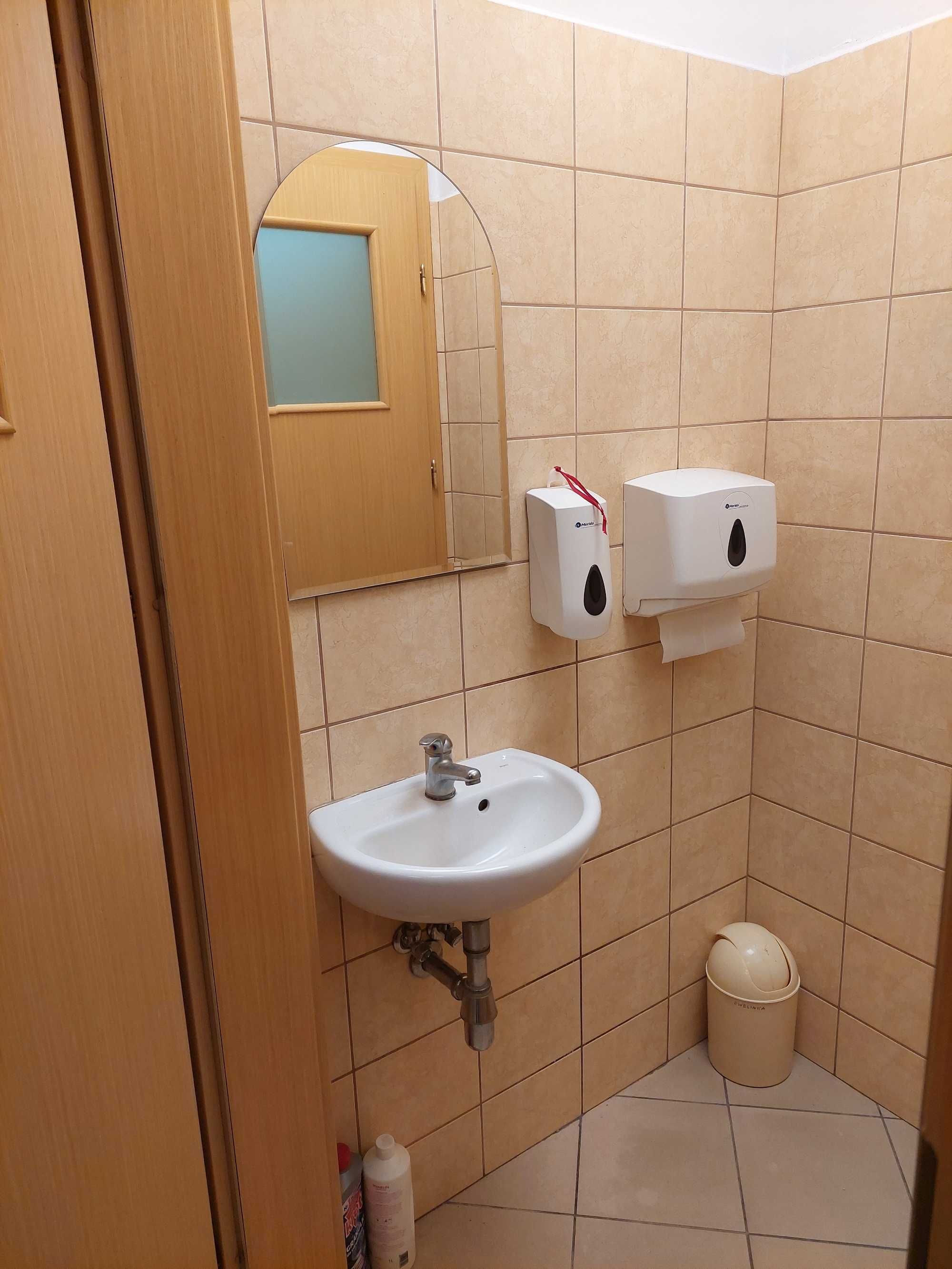 Lokal do wynajęcia pod biuro lub usługi 104 m2 Centrum Zabierzowa